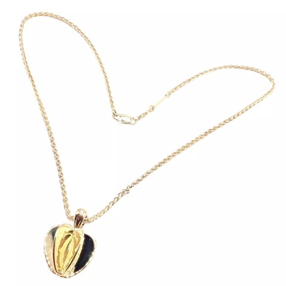 Authentic! Cartier 18k Yellow Gold Double C 3D Apple Pendant Chain Necklace - Picture 1 of 14